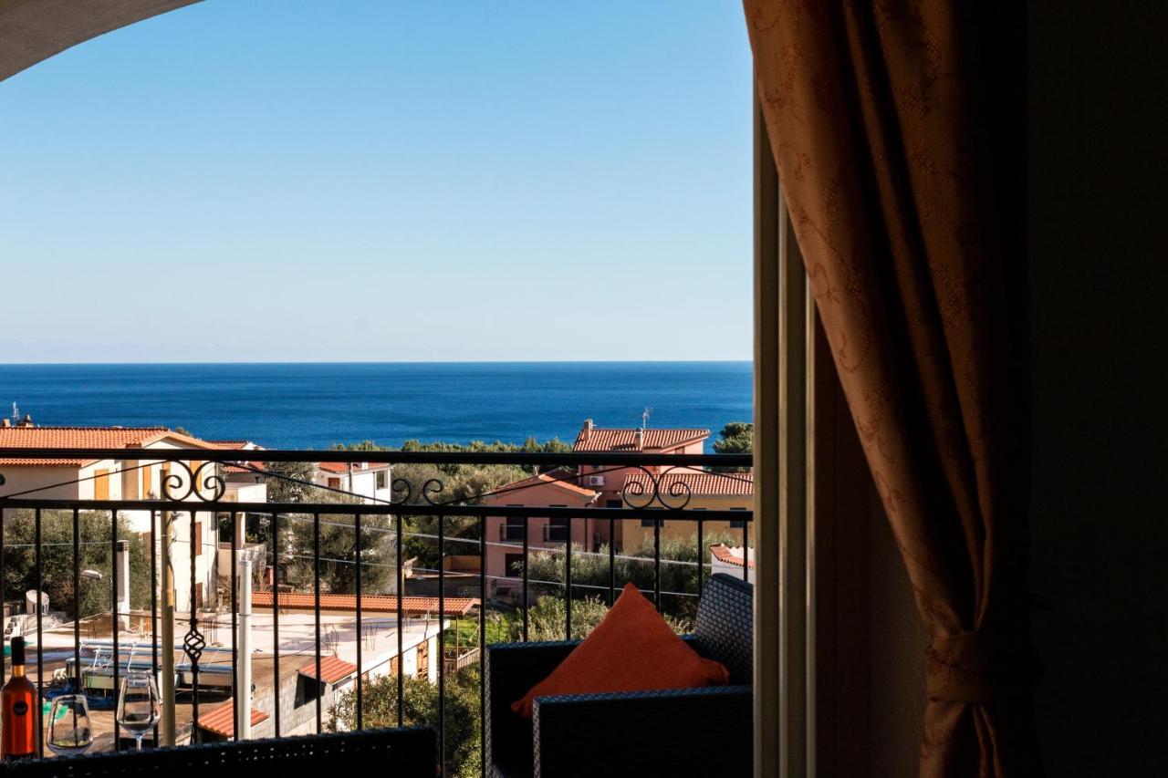 Royal Suite Apartment Cala Gonone Eksteriør bilde